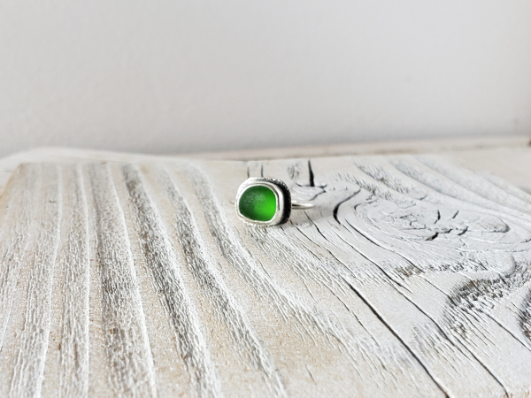 green seaglass ring