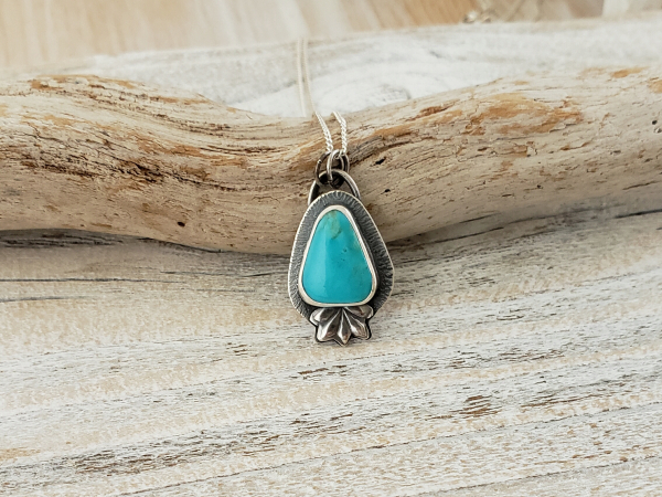 kingman turquoise necklace