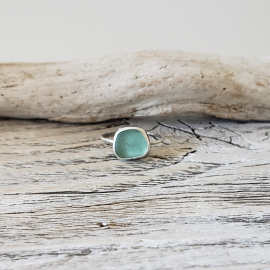 BLUEGREEN SEAGLASS RING