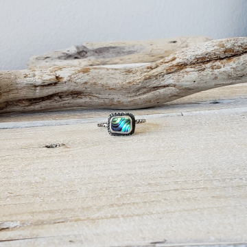 Paua Shell Ring